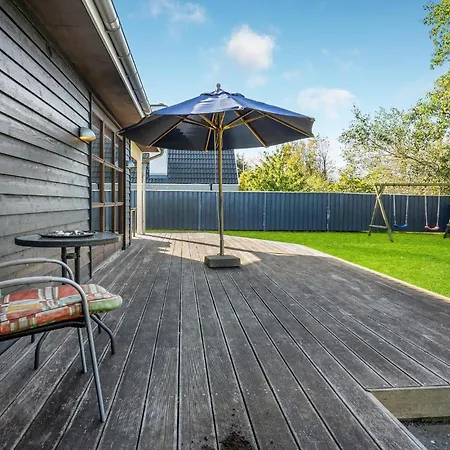 Gorgeous In With Kitchen Ferienhaus